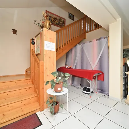 Chez Germaine * Lourdes